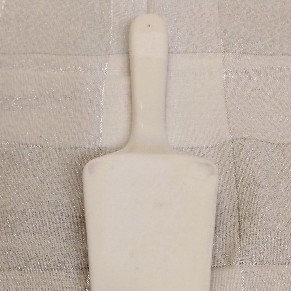 Holiday Porcelain Christmas Tree Cake/Pie Server - Picture 8 of 11